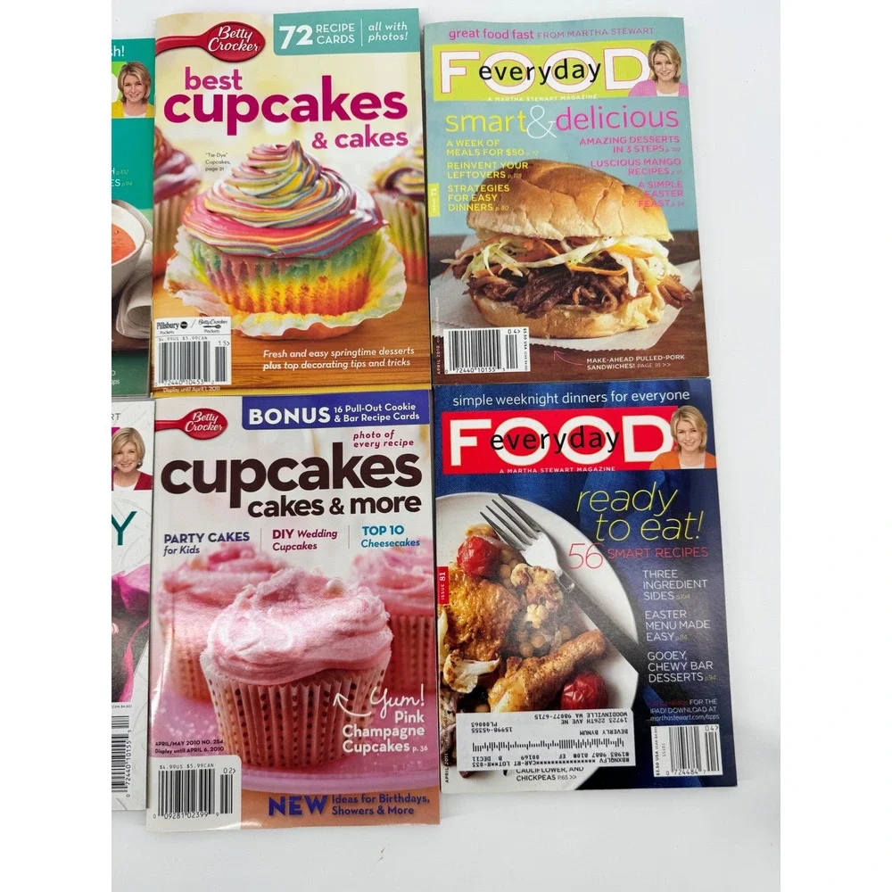 Lot 8 Martha Stewart Everyday Food Betty Crocker Cupcake Magazines 2009-2011